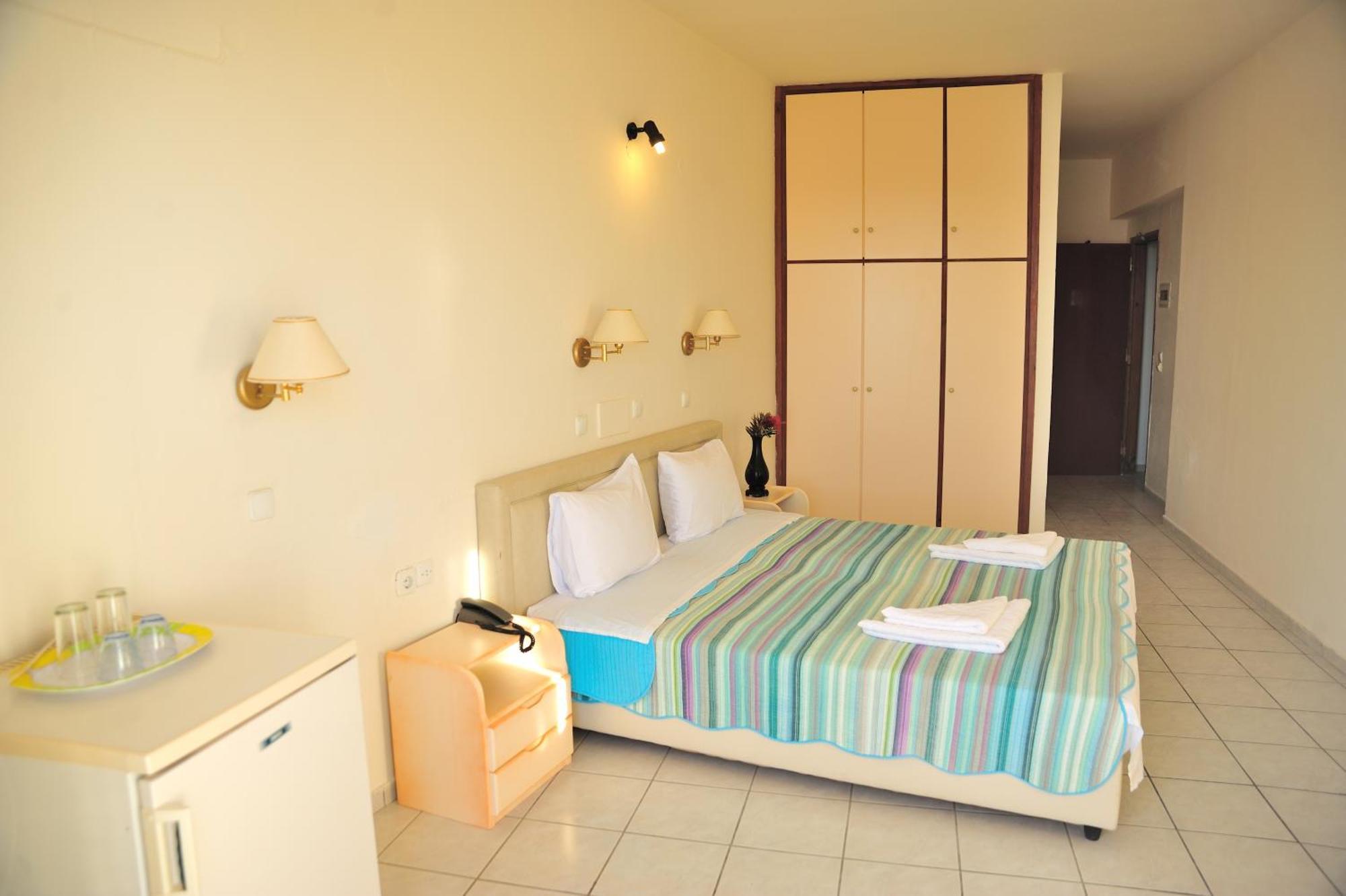 Creta Mare Hotel Plakiás Eksteriør bilde